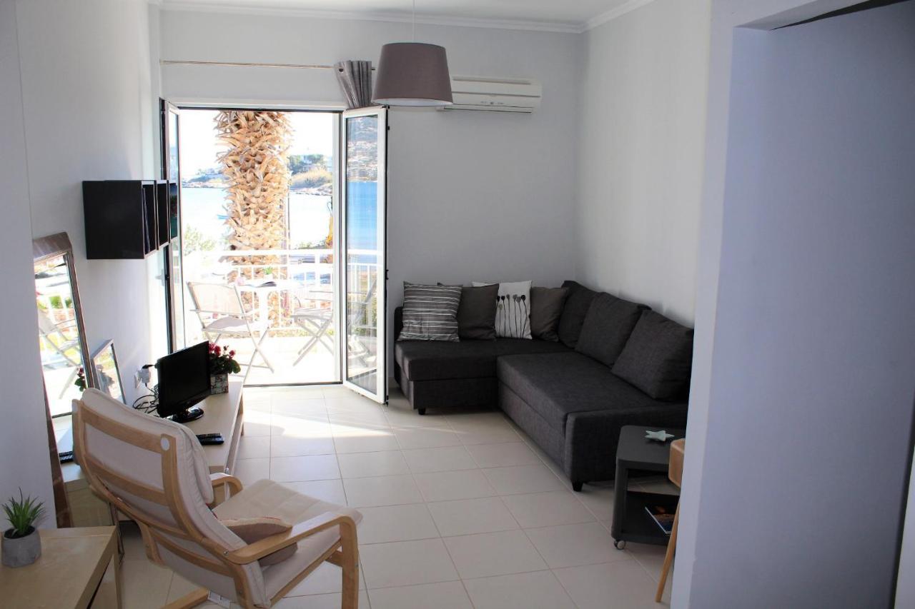 Apartments Mare Blu By The Sea. Porto Rafti Exterior photo