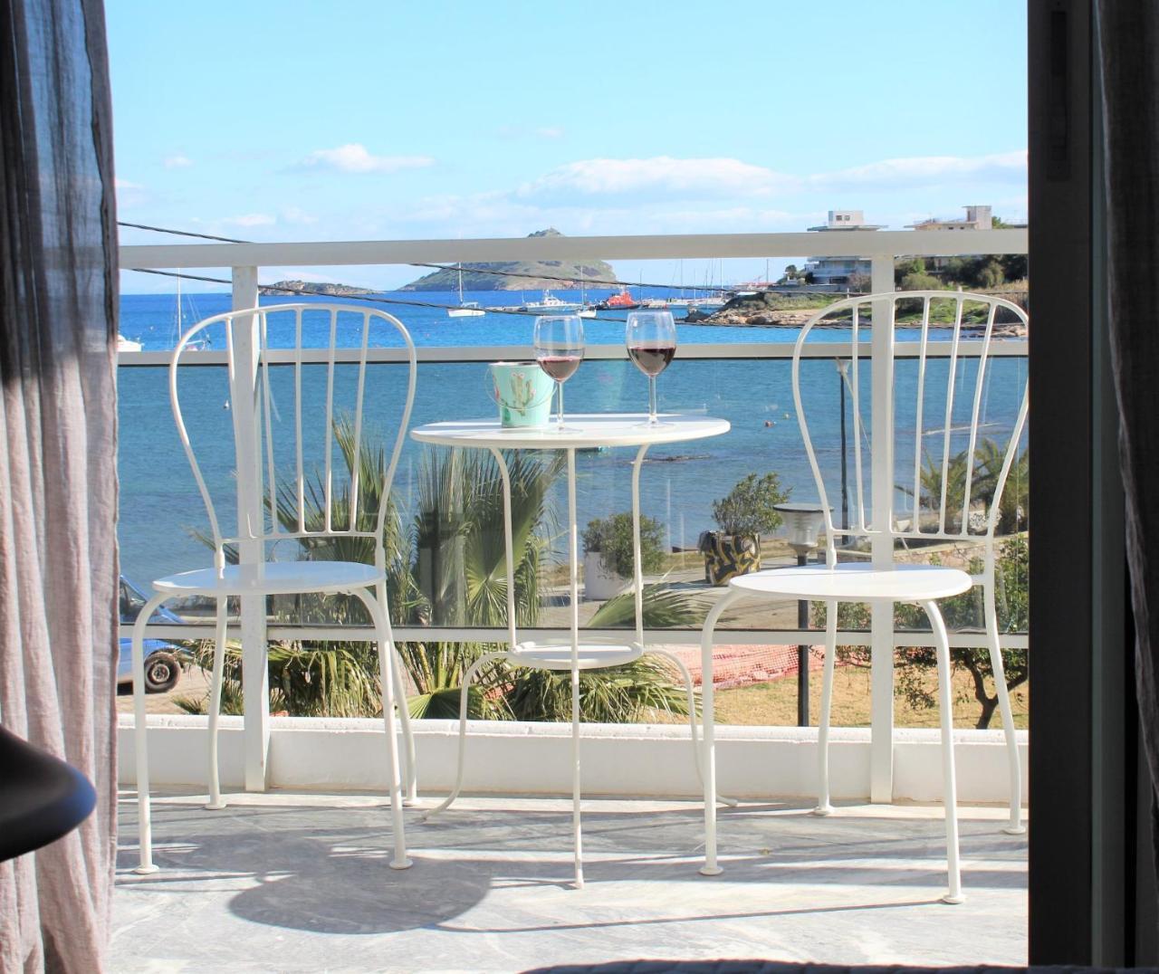 Apartments Mare Blu By The Sea. Porto Rafti Exterior photo